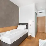 Hotel Dvorec 3*