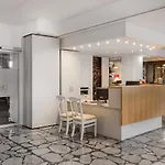 Dvorec Hotel 3*