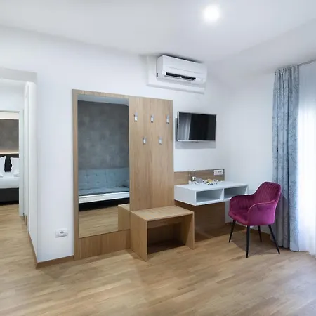 Dvorec 3* Tolmin