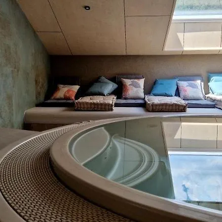 Ξενοδοχείο Dvorec Tolmin