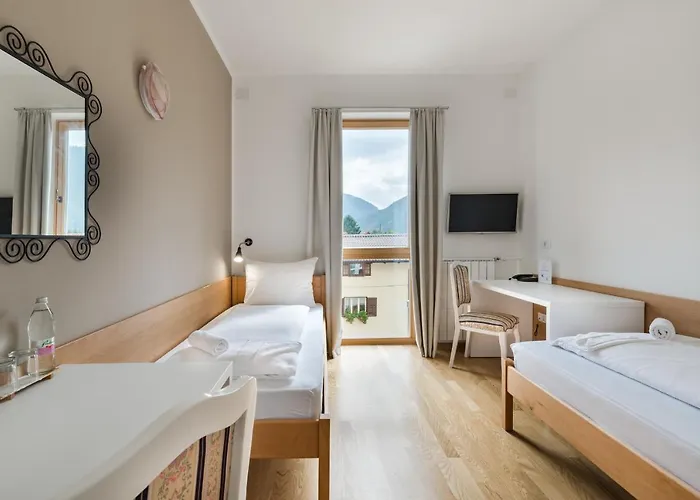 Hotell Dvorec Tolmin